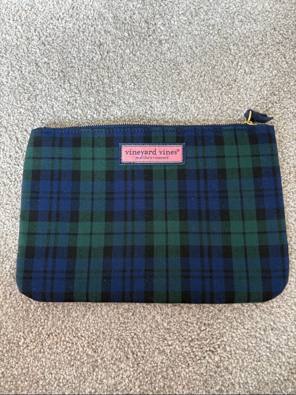 NWOT Vineyard Vines Pouch